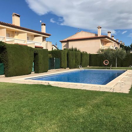 Meddays Chalet Bellavista Miami Playa Екстер'єр фото