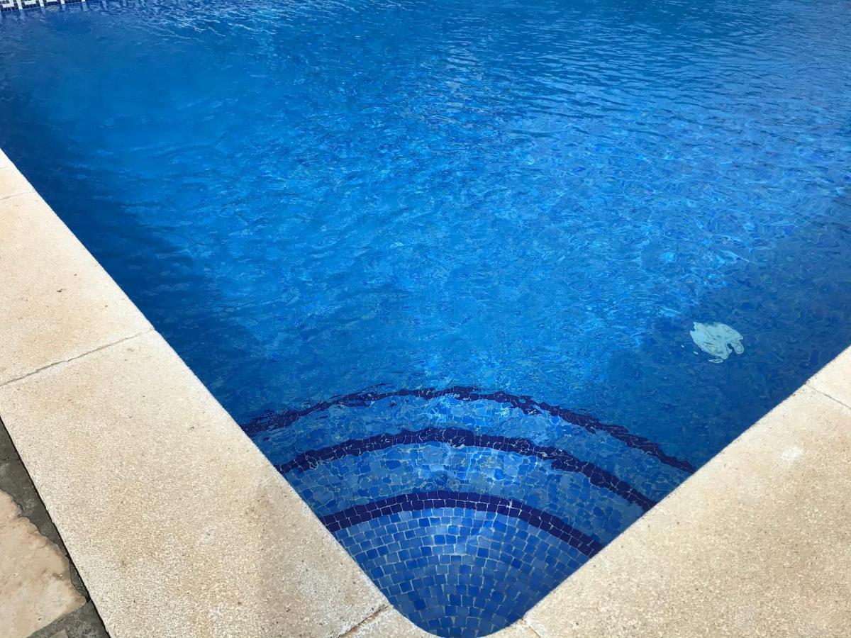 Meddays Chalet Bellavista Miami Playa Екстер'єр фото